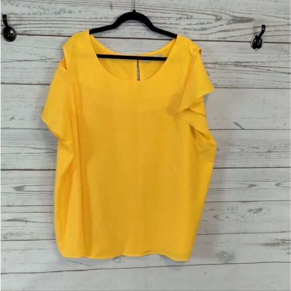 "Signature Collection" woman's blouse  - Picture 1 of 7